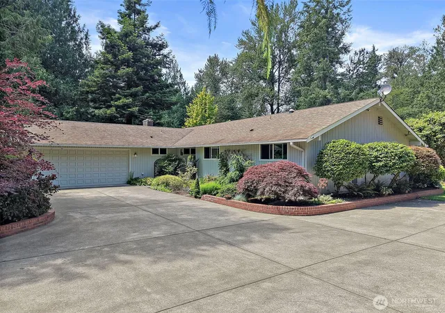 Photo 3 of Sale Pending at 24416 Se 246th Street, Maple Valley, WA 98038 | MLS# NWM2534239 | Listing updated on 2026-09-25