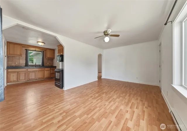 Photo 3 of Single family home for sale at 624 White St, Walla Walla, WA 99362 | MLS# NWM2534264 | Listing updated on 2026-09-21