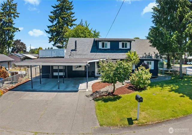 Photo 1 of Single family home for sale at 25916 18th Avenue S, Des Moines, WA 98198 | MLS# NWM2534266 | Listing updated on 2026-09-21