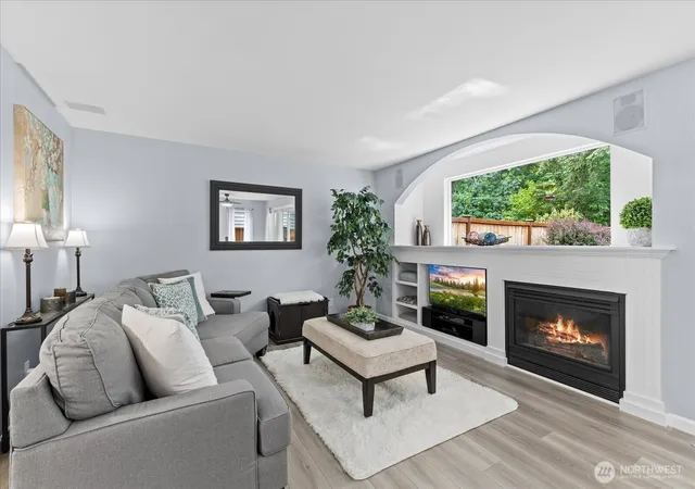 Photo 3 of Townhouse for sale at 5730 14th Drive W #B, Everett, WA 98203 | MLS# NWM2534287 | Listing updated on 2026-09-21