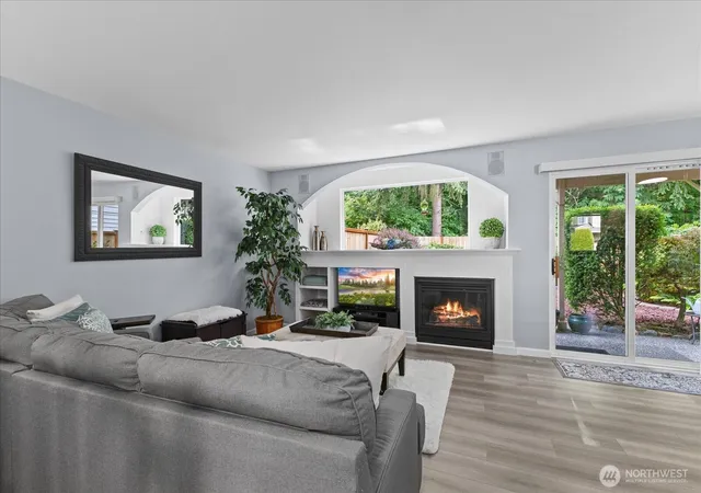 Photo 4 of Townhouse for sale at 5730 14th Drive W #B, Everett, WA 98203 | MLS# NWM2534287 | Listing updated on 2026-09-21