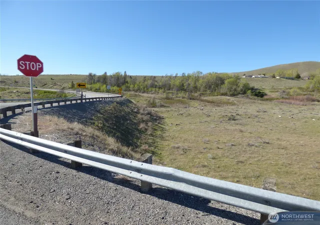 Photo 3 of Land for sale at 0 Tacoma Ave, Bridgeport, WA 98813 | MLS# NWM2534311 | Listing updated on 2026-09-21