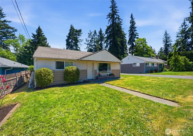 Photo 2 of Single family home for sale at 18824 Midvale Ave N, Shoreline, WA 98133 | MLS# NWM2534333 | Listing updated on 2026-09-21