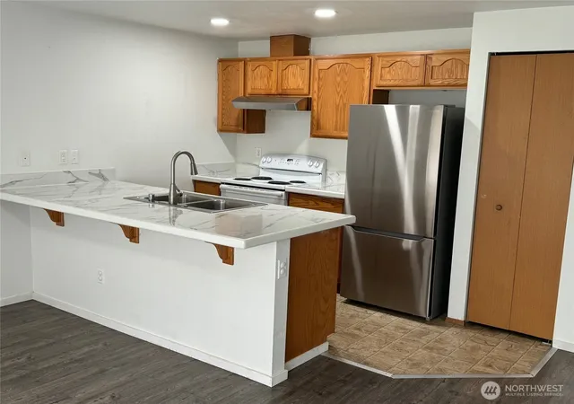 Photo 3 of House for sale at 1608 E 1610 34th Street #B, Tacoma, WA 98404 | MLS# NWM2534334 | Listing updated on 2026-09-21
