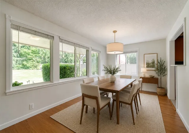 Photo 3 of Single family home for sale at 1918 S Lake Stickney Dr, Lynnwood, WA 98087 | MLS# NWM2534397 | Listing updated on 2026-10-02