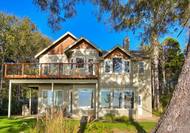 Photo 2 of Single family home for sale at 4625 State Route 109, Moclips, WA 98562 | MLS# NWM2534402 | Listing updated on 2026-09-21