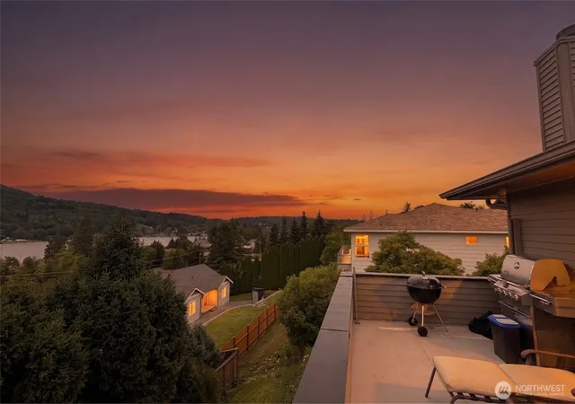 Single family home for sale at 18064 Mariposa Ln, Mount Vernon, WA 98274 | MLS# NWM2534410