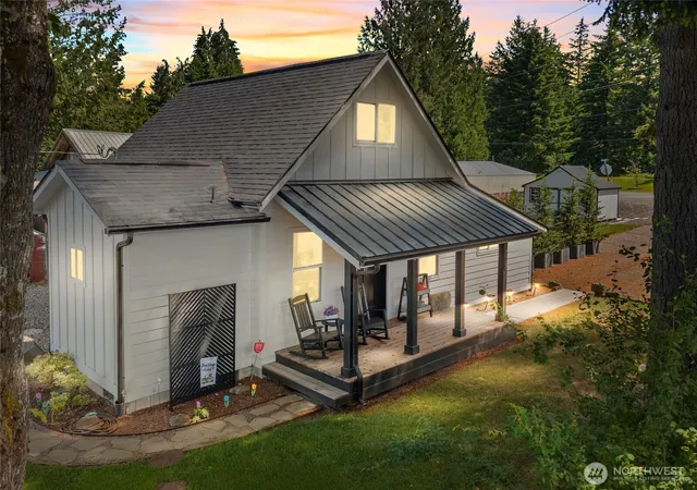 Photo 1 of Single family home for sale at 698 6th Avenue W, Tenino, WA 98589 | MLS# NWM2534412 | Listing updated on 2026-10-02