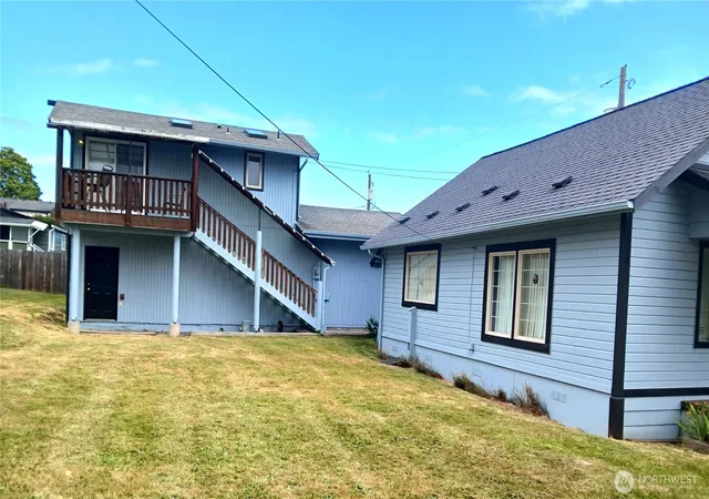 Photo 3 of Multi family home for sale at 616 S Race St, Port Angeles, WA 98362 | MLS# NWM2534493 | Listing updated on 2026-10-08