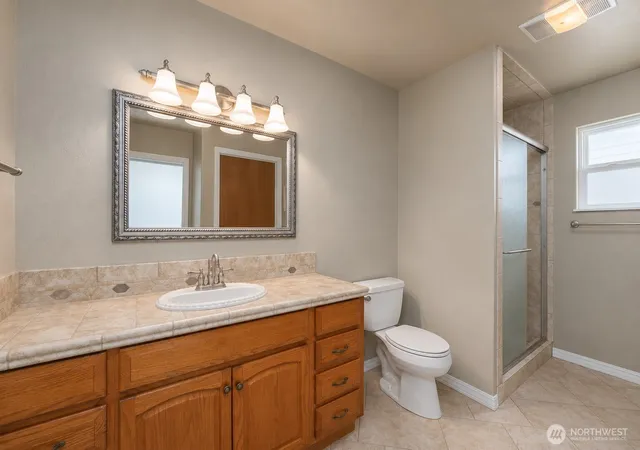 Photo 4 of Single family home for sale at 13373 Adams Rd S, Royal City, WA 99357 | MLS# NWM2534516 | Listing updated on 2026-09-21
