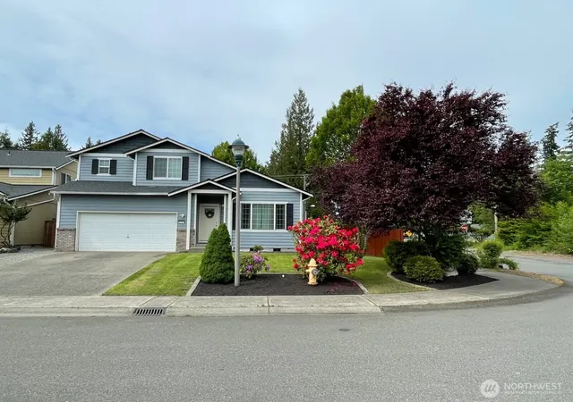 Photo 1 of Single family home for sale at 5721 208th Street Ct E, Spanaway, WA 98387 | MLS# NWM2534557 | Listing updated on 2026-10-08