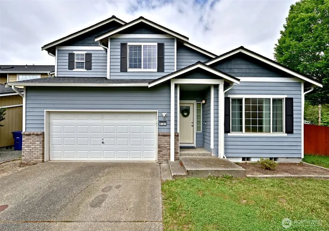 Photo 2 of Single family home for sale at 5721 208th Street Ct E, Spanaway, WA 98387 | MLS# NWM2534557 | Listing updated on 2026-10-08