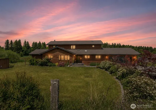 Photo 1 of Single family home for sale at 15620 143rd Avenue Se, Yelm, WA 98597 | MLS# NWM2534558 | Listing updated on 2026-10-03