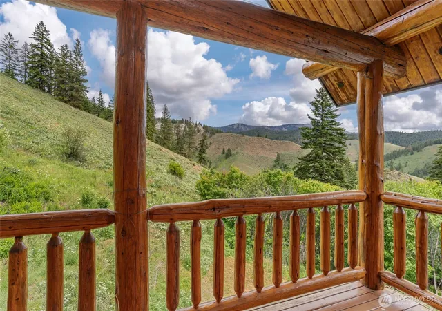 Photo 3 of Single family home for sale at 9350 N Fork Rd, Cashmere, WA 98815 | MLS# NWM2534616 | Listing updated on 2026-09-21