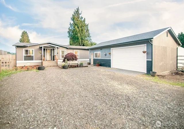 Photo 1 of Manufactured home for sale at 11845 School Land Rd Sw, Rochester, WA 98579 | MLS# NWM2534626 | Listing updated on 2026-09-24