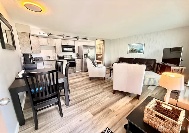 Photo 2 of Condo for sale at 8903 Crescent Bar Rd #177, Quincy, WA 98848 | MLS# NWM2534657 | Listing updated on 2026-09-21