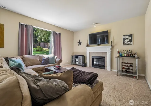 Photo 3 of Single family home for sale at 27661 Mcintosh Loop Ne, Kingston, WA 98346 | MLS# NWM2534662 | Listing updated on 2026-09-21