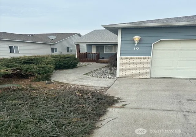 Photo 1 of Single family home for sale at 1300 W Marina Dr #16, Moses Lake, WA 98837 | MLS# NWM2534689 | Listing updated on 2026-09-21