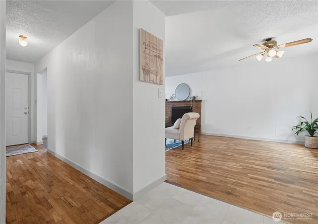 Photo 3 of Sale Pending at 360 Tremont St W, Port Orchard, WA 98366 | MLS# NWM2534690 | Listing updated on 2026-09-29