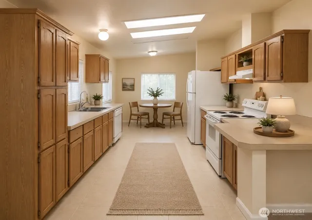 Photo 4 of Manufactured home for sale at 8375 Golden Valley Blvd, Maple Falls, WA 98266 | MLS# NWM2534699 | Listing updated on 2026-09-21
