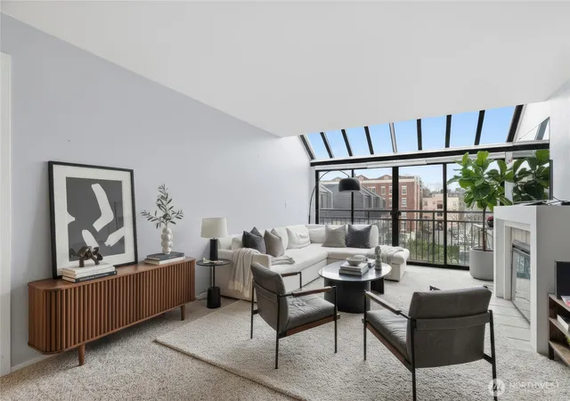 Photo 3 of Condo for sale at 275 W Roy St #412, Seattle, WA 98119 | MLS# NWM2534702 | Listing updated on 2026-09-28