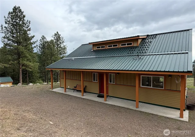Photo 3 of Single family home for sale at 359 Bandtman Rd, Tonasket, WA 98855 | MLS# NWM2534704 | Listing updated on 2026-09-21