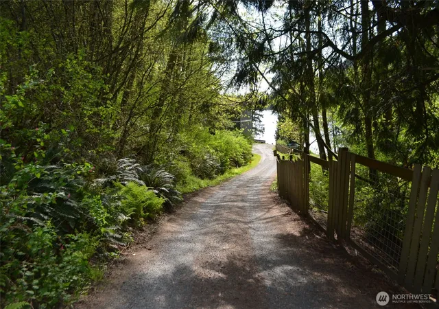 Photo 2 of Land for sale at 18 Xx Sleepy Holw Ln, Bellingham, WA 98226 | MLS# NWM2534738 | Listing updated on 2026-09-21