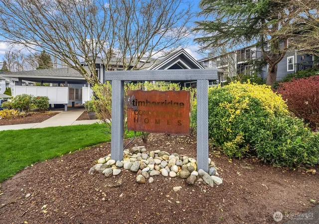 Photo 4 of Condo for sale at 14006 Northeast 181 Pl #B206, Woodinville, WA 98072 | MLS# NWM2534774 | Listing updated on 2026-09-27