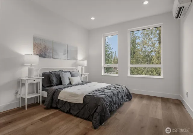 Photo 3 of Townhouse for sale at 8923 166th Avenue NE #102, Redmond, WA 98052 | MLS# NWM2534784 | Listing updated on 2026-09-30