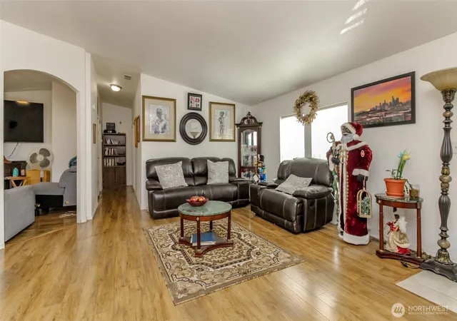 Photo 4 of Manufactured home for sale at 8216 19th Avenue E #10, Tacoma, WA 98404 | MLS# NWM2534793 | Listing updated on 2026-09-21