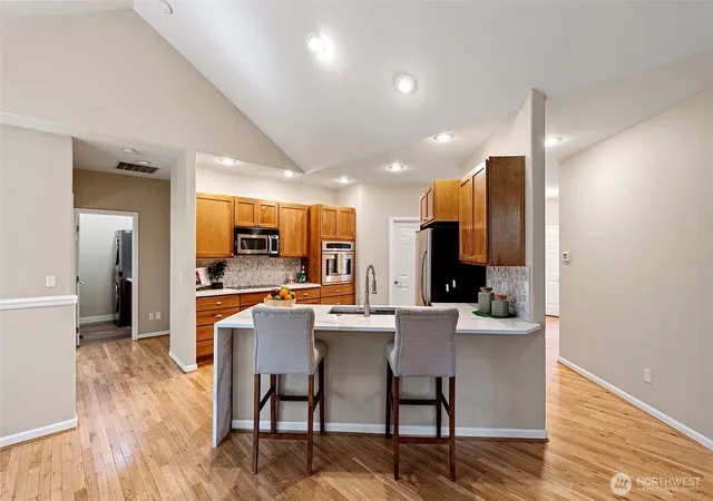 Photo 4 of Single family home for sale at 7007 SW Dunraven Ln, Port Orchard, WA 98367 | MLS# NWM2534812 | Listing updated on 2026-10-01