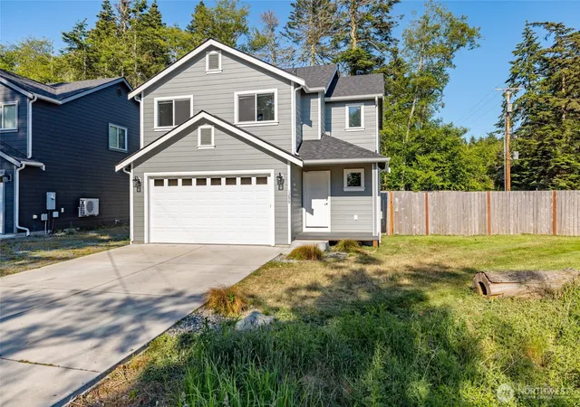 Photo 3 of Single family home for sale at 1299 Russell Dr, Coupeville, WA 98239 | MLS# NWM2534820 | Listing updated on 2026-09-23