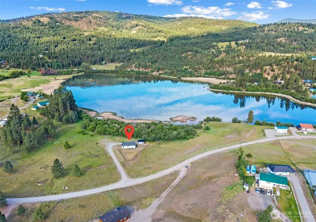 Photo 3 of Manufactured home for sale at 8 Mallard Ln, Republic, WA 99166 | MLS# NWM2534890 | Listing updated on 2026-09-21
