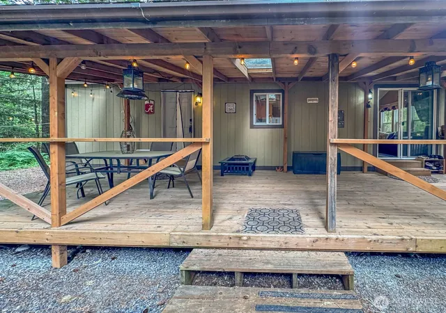 Photo 4 of Manufactured home for sale at 169 1 Fireside Lodge Cir, Deming, WA 98244 | MLS# NWM2534906 | Listing updated on 2026-09-21
