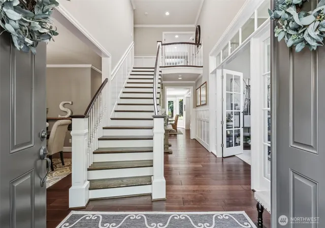 Photo 3 of Single family home for sale at 25817 Se 31st Place, Sammamish, WA 98075 | MLS# NWM2534909 | Listing updated on 2026-10-03