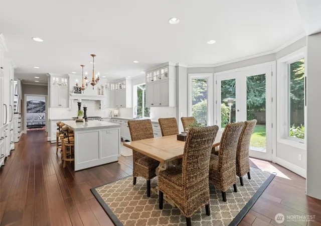 Photo 3 of Single family home for sale at 25817 SE 31st Place, Sammamish, WA 98075 | MLS# NWM2534909 | Listing updated on 2026-10-03