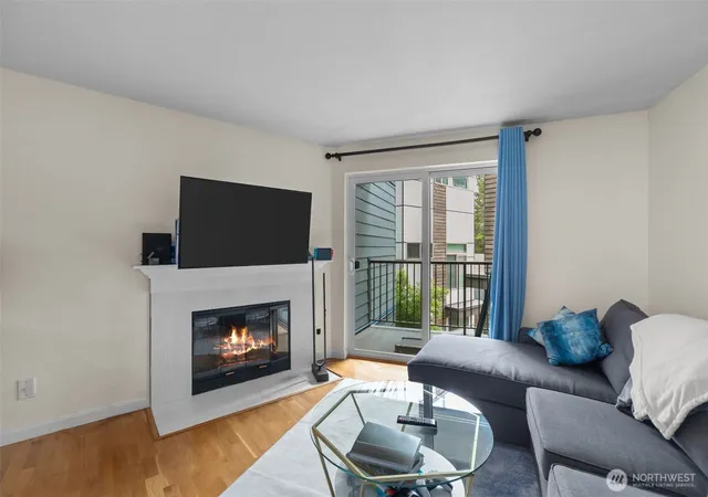 Photo 2 of Condo for sale at 3045 20th Avenue W #209, Seattle, WA 98199 | MLS# NWM2534939 | Listing updated on 2026-09-21