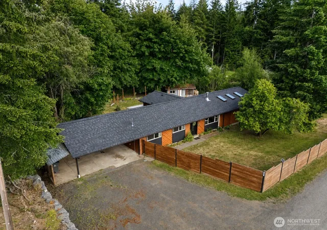 Photo 1 of Single family home for sale at 31 Se Campfire Ct, Shelton, WA 98584 | MLS# NWM2534984 | Listing updated on 2026-09-21