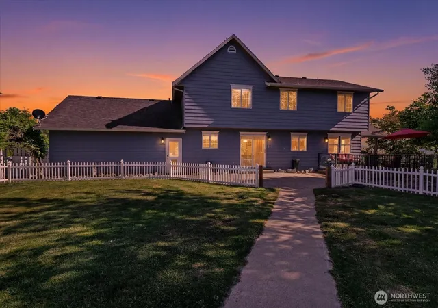 Photo 3 of Single family home for sale at 22285 Cully Rd, Sedro Woolley, WA 98284 | MLS# NWM2535027 | Listing updated on 2026-10-01