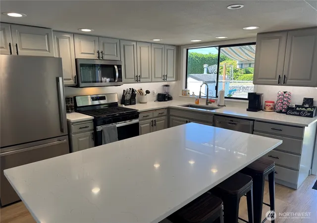 Photo 3 of Single family home for sale at 1502 N James St, Tacoma, WA 98406 | MLS# NWM2535043 | Listing updated on 2026-09-21