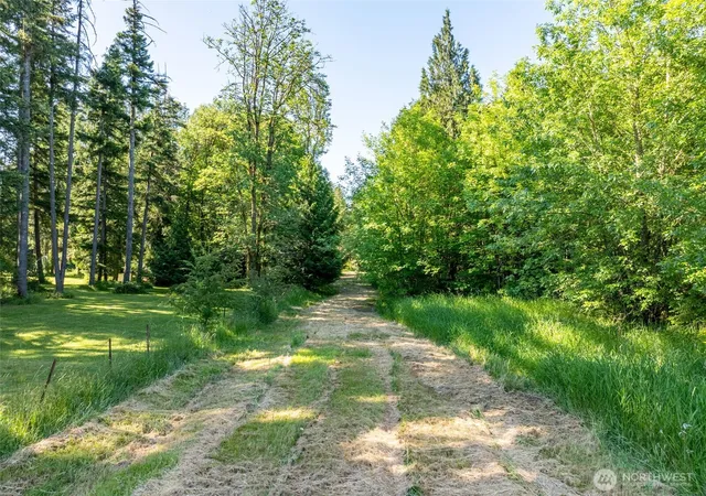 Photo 4 of Land for sale at 0 Chilvers Rd, Chehalis, WA 98532 | MLS# NWM2535045 | Listing updated on 2026-09-21