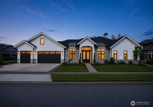 Photo 1 of Single family home for sale at 8636 Ashbury Ct, Blaine, WA 98230 | MLS# NWM2535140 | Listing updated on 2026-09-30