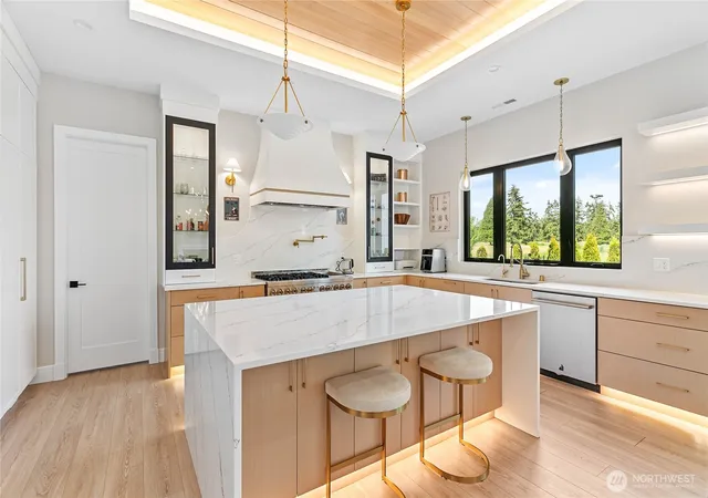 Photo 3 of Single family home for sale at 8636 Ashbury Ct, Blaine, WA 98230 | MLS# NWM2535140 | Listing updated on 2026-09-30