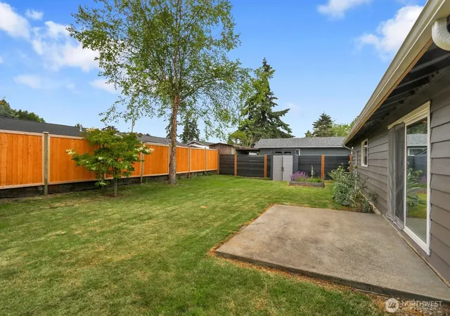 Photo 3 of Single family home for sale at 24415 14th Avenue S, Des Moines, WA 98198 | MLS# NWM2535202 | Listing updated on 2026-10-02