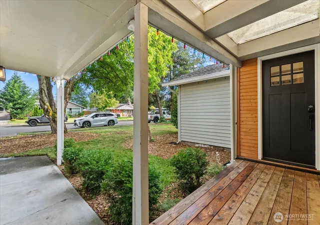 Photo 3 of Single family home for sale at 1235 23rd Street Se, Auburn, WA 98002 | MLS# NWM2535329 | Listing updated on 2026-09-21