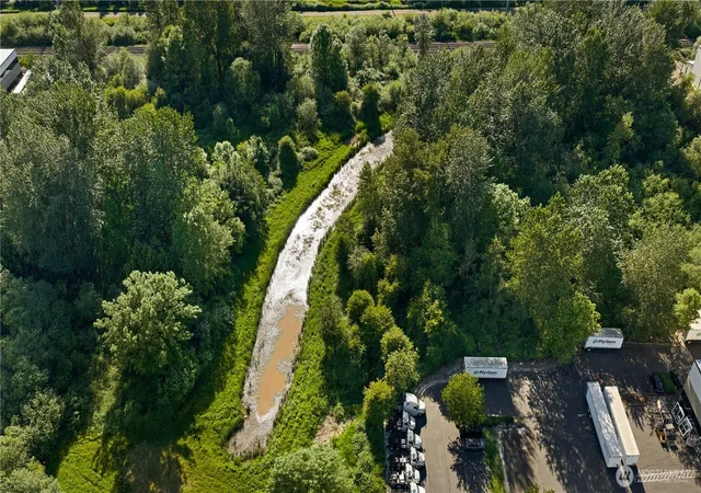 Photo 4 of Land for sale at 0 Xxx Frontage Rd NW, Auburn, WA 98001 | MLS# NWM2535332 | Listing updated on 2026-09-21