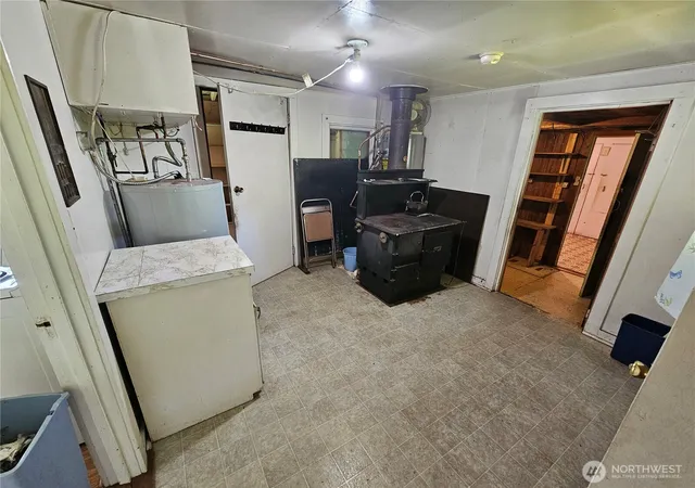 Photo 3 of Single family home for sale at 170 Bloedel Blvd W, Beaver, WA 98305 | MLS# NWM2535338 | Listing updated on 2026-09-21