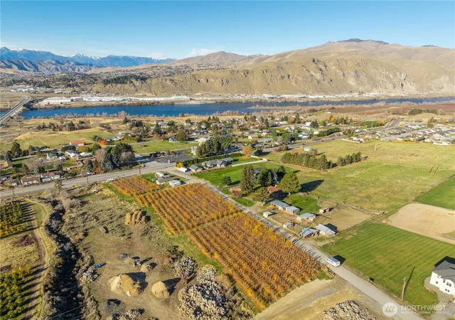 Photo 2 of Land for sale at 20 Blue Grade Rd, East Wenatchee, WA 98802 | MLS# NWM2535393 | Listing updated on 2026-09-21