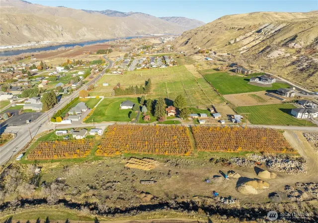 Photo 3 of Land for sale at 20 Blue Grade Rd, East Wenatchee, WA 98802 | MLS# NWM2535393 | Listing updated on 2026-09-21
