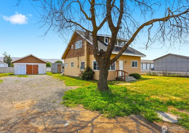 Photo 1 of Sale Pending at 502 W Washington Ave, Yakima, WA 98903 | MLS# NWM2535417 | Listing updated on 2026-09-25
